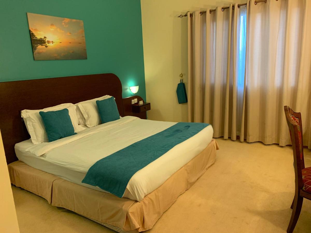 Al Wadi Hotel Сухар Екстер'єр фото