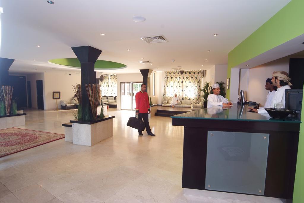 Al Wadi Hotel Сухар Екстер'єр фото