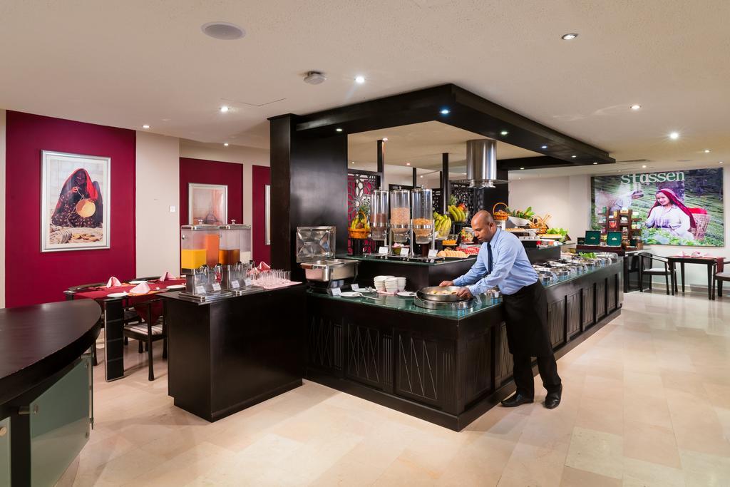 Al Wadi Hotel Сухар Екстер'єр фото